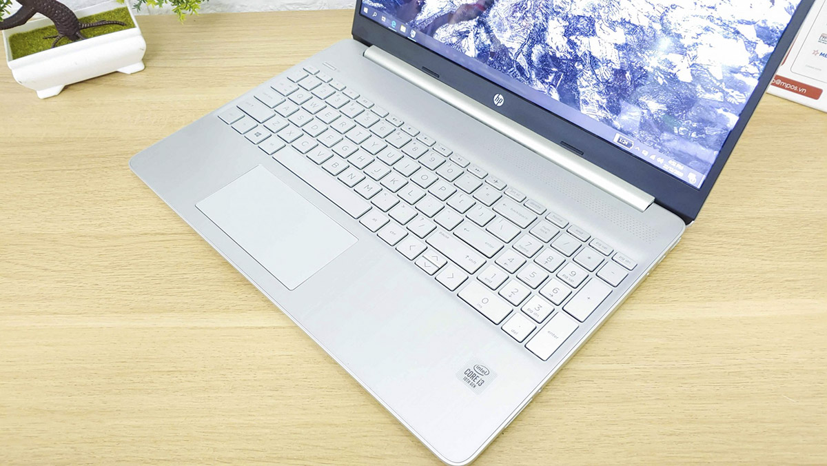 laptop cho sinh viên - laptop HP 15S-FQ1107TU