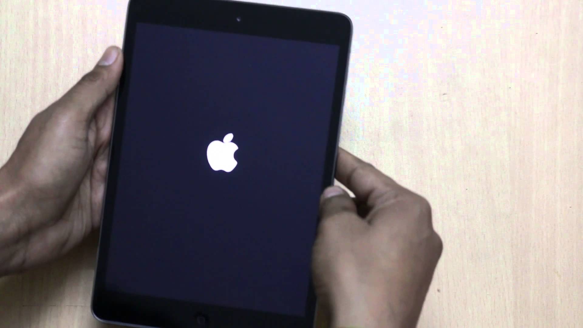 Phải làm sao để khắc phục lỗi iPad bị treo?