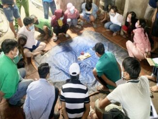 Tụ tập chơi xóc tài xỉu ăn tiền mùa dịch, 19 đối tượng bị bắt tại Bình Thuận